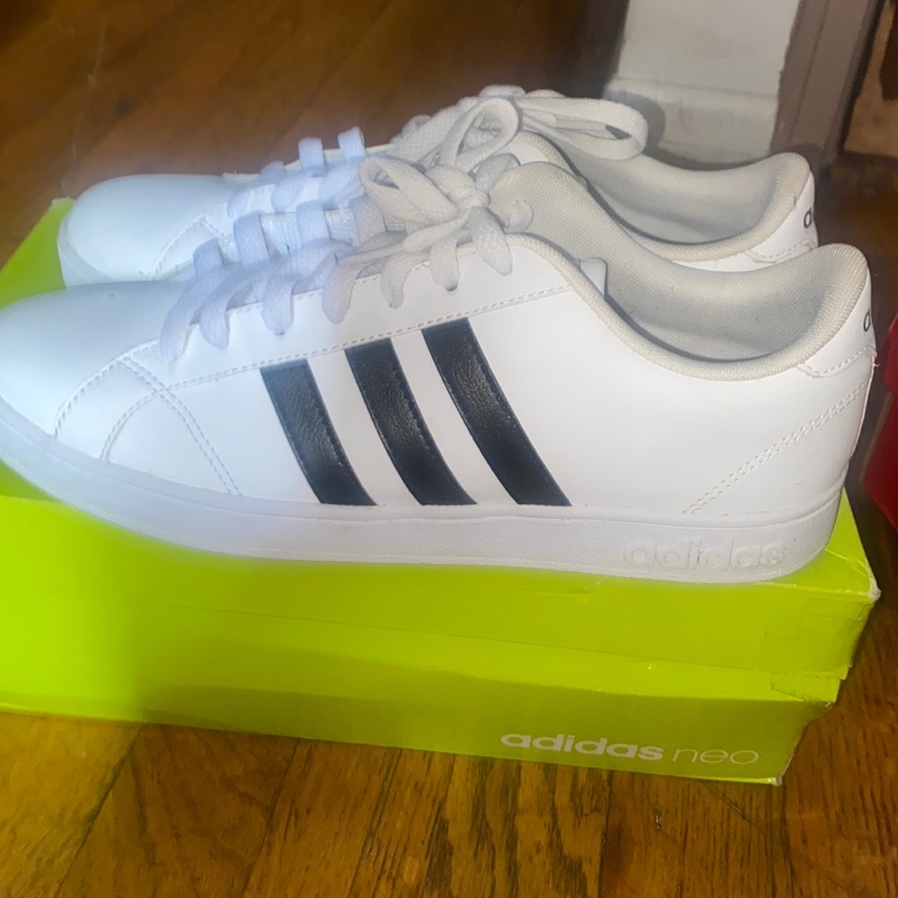 Black and white adidas neo